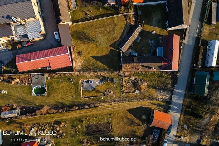 Prodej pozemku pro bydlení, Ústrašice, 648 m2