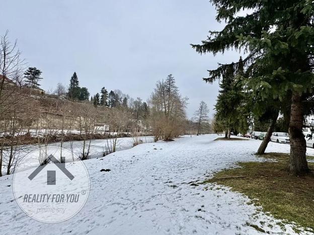 Prodej komerčního pozemku, Turnov, 1307 m2