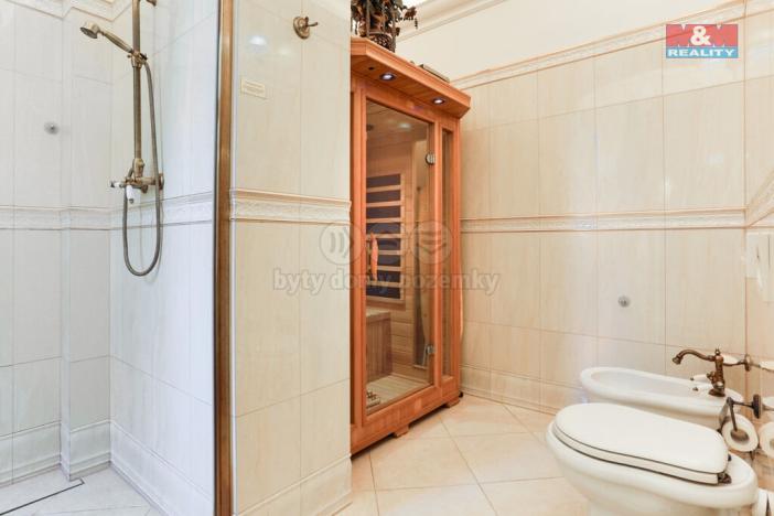 Prodej bytu 3+kk, Karlovy Vary, Zeyerova, 78 m2