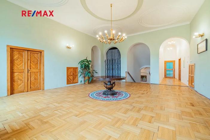 Prodej domu, Ježovy, 700 m2