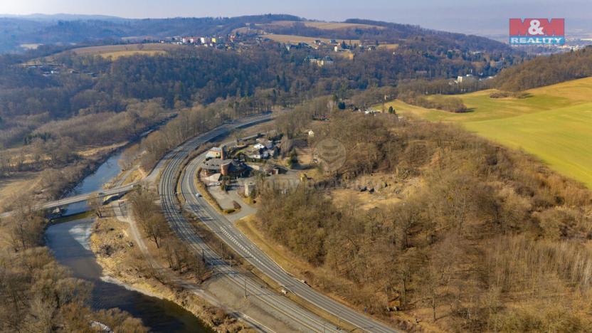 Prodej obchodního prostoru, Černotín, 2100 m2