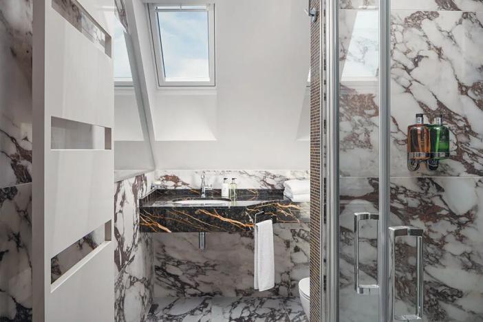 Pronájem bytu 1+kk, Praha - Staré Město, Bílkova, 29 m2