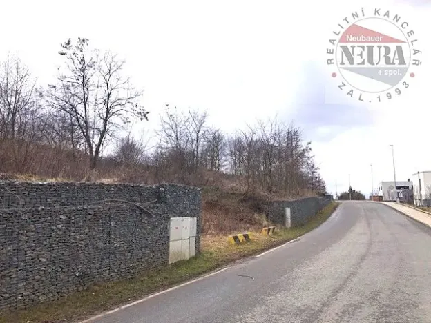 Prodej pozemku pro bydlení, Praha - Lipence, Na Lhotkách, 5510 m2