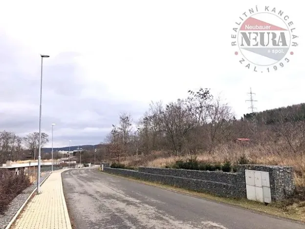 Prodej pozemku pro bydlení, Praha - Lipence, Na Lhotkách, 5510 m2