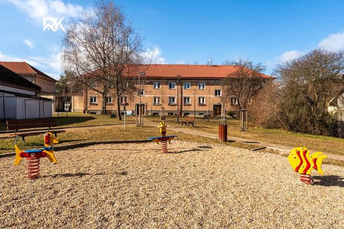 Prodej bytu 3+1, Přelouč, Kladenská, 62 m2