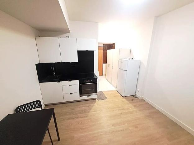 Pronájem bytu 1+kk, Praha - Radotín, Vrážská, 27 m2