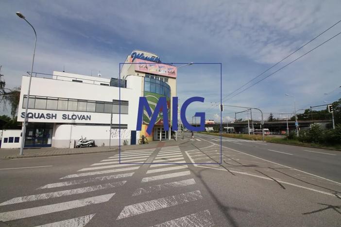 Pronájem kanceláře, Brno, Olomoucká, 57 m2