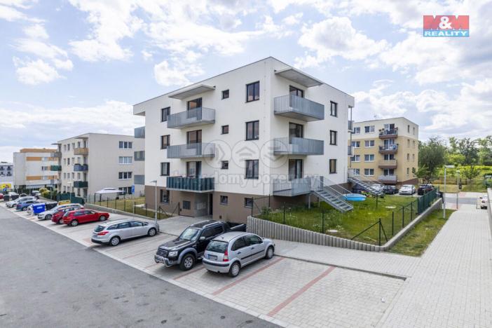 Pronájem bytu 1+kk, Milovice, 28 m2