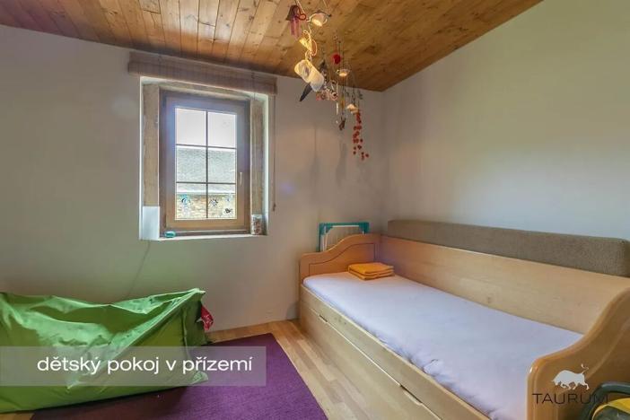 Prodej rodinného domu, Nečtiny, 350 m2