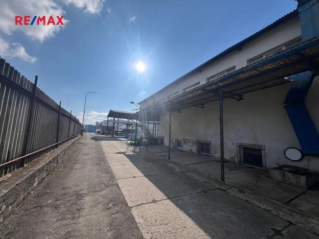 Pronájem skladu, Beroun, Lidická, 700 m2