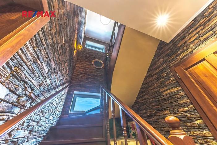 Prodej rodinného domu, Líbeznice, Nedvědova, 320 m2