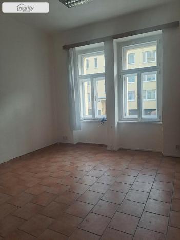 Pronájem kanceláře, Praha - Žižkov, Kubelíkova, 41 m2