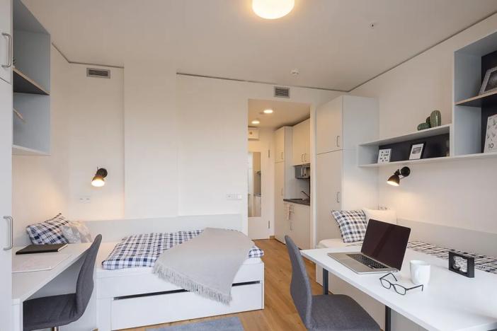 Pronájem pokoje, Praha - Holešovice, Na zátorách, 16 m2