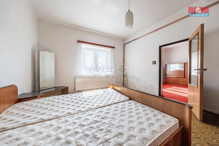 Prodej rodinného domu, Kryry, 5. května, 234 m2