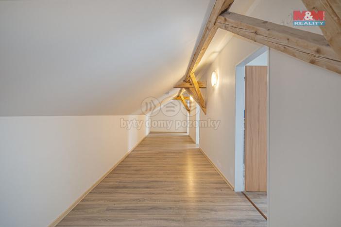 Prodej restaurace, Horní Loděnice, 166 m2