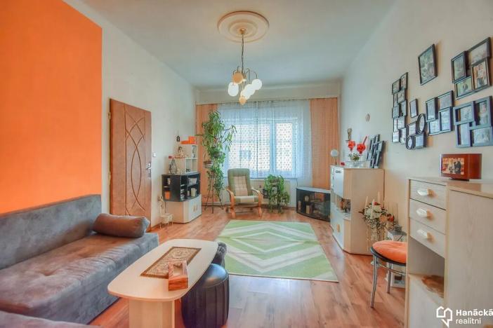 Prodej rodinného domu, Olomouc, Střední novosadská, 228 m2