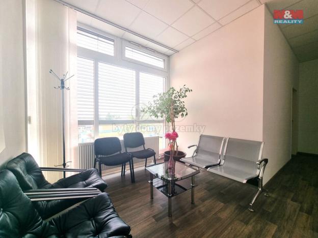 Pronájem kanceláře, Hodonín, Velkomoravská, 36 m2