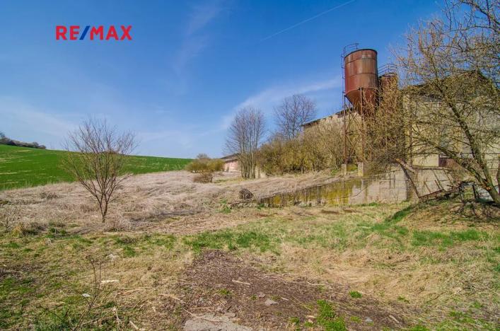 Prodej komerčního pozemku, Radkov, 36486 m2