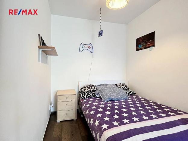 Prodej bytu 1+kk, Praha - Modřany, K otočce, 49 m2