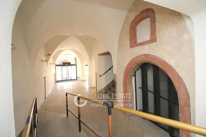 Prodej kanceláře, Jihlava, Masarykovo náměstí, 1141 m2