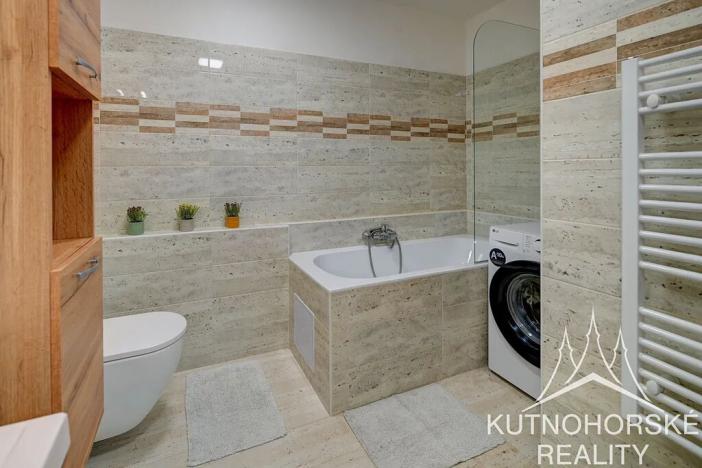 Prodej bytu 3+kk, Praha - Horní Měcholupy, Janovská, 62 m2