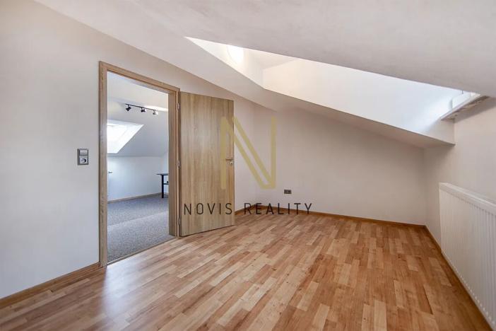 Prodej vícegeneračního domu, Regen, Německo, 213 m2