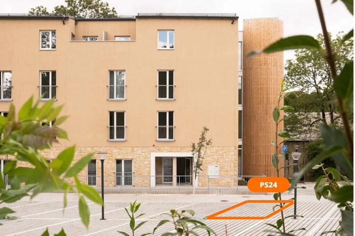 Prodej garážového stání, Tuchoměřice, V Kněžívce, 12 m2