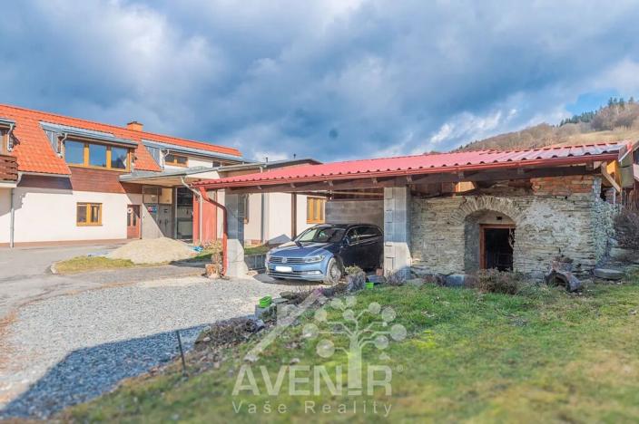 Prodej rodinného domu, Valašská Polanka, 415 m2
