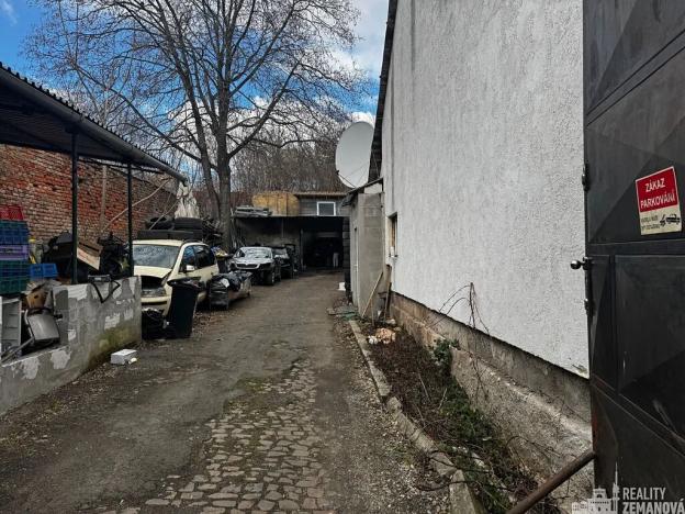 Prodej pozemku pro bydlení, Praha - Libeň, Srbova, 1011 m2