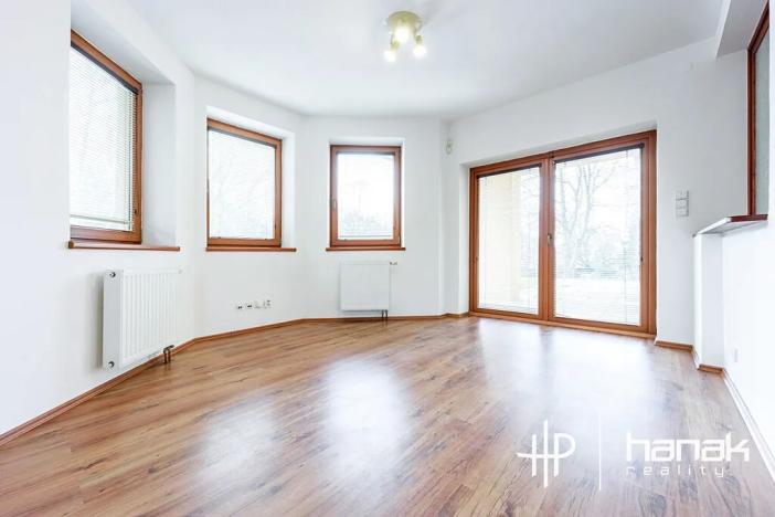 Prodej rodinného domu, Strančice, 259 m2