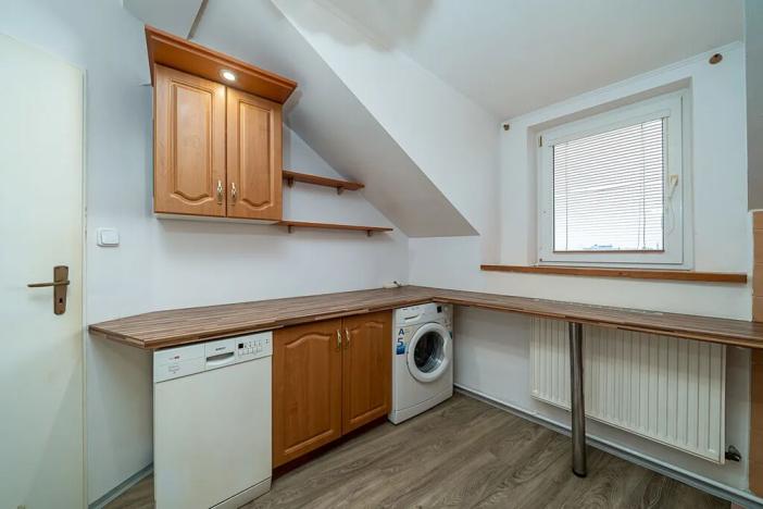 Prodej bytu 3+1, Olomouc, Chválkovická, 92 m2