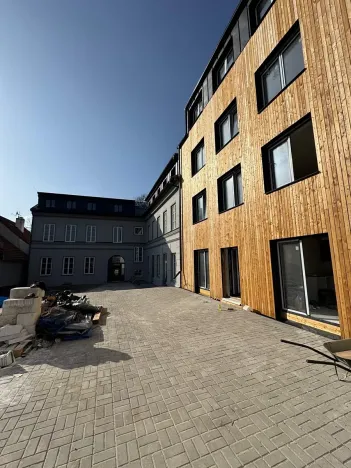 Prodej bytu 1+kk, Horní Planá, Náměstí, 39 m2