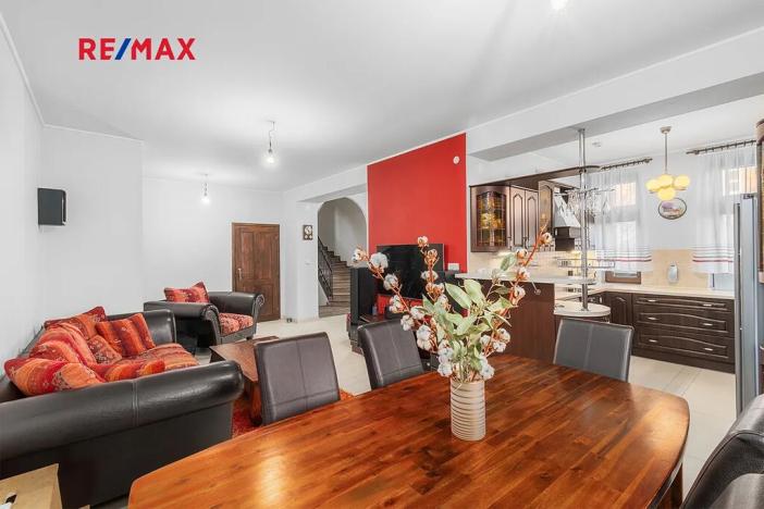 Prodej rodinného domu, Plzeň, Plzenecká, 245 m2