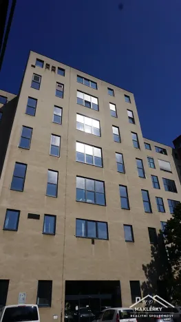 Pronájem skladu, Kolín, Havlíčkova, 1000 m2