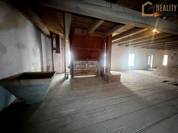 Prodej skladu, Česká Třebová, 896 m2