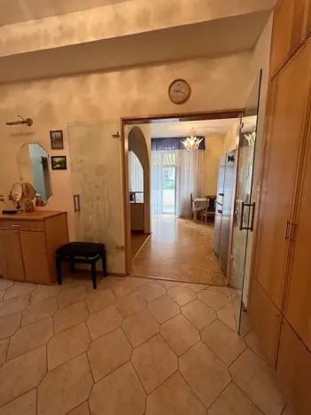 Prodej bytu 3+kk, Karlovy Vary, Poděbradská, 105 m2