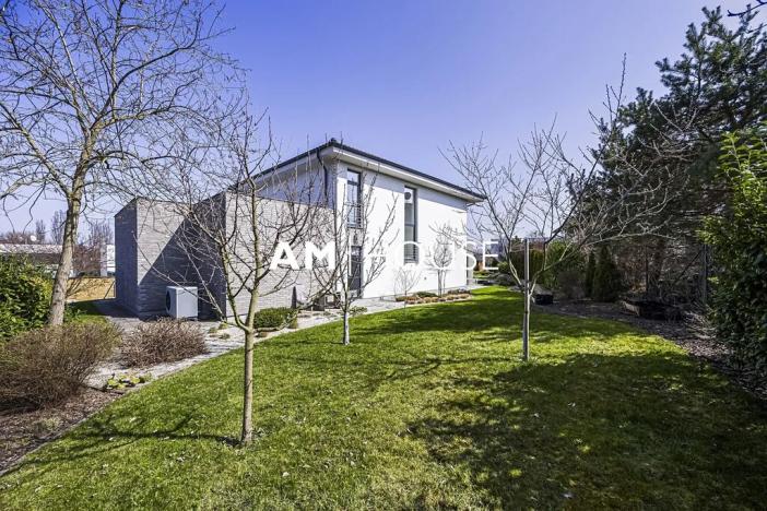 Prodej rodinného domu, Praha - Pitkovice, Křemenáčová, 329 m2