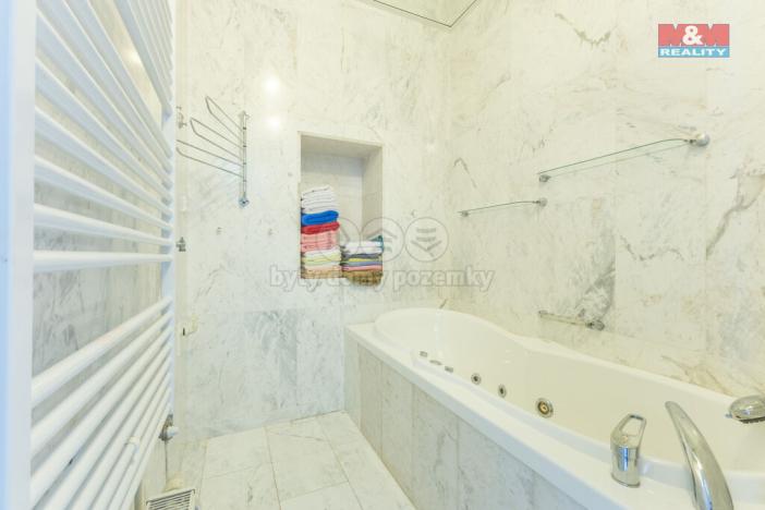 Prodej rodinného domu, Město Albrechtice, Krnovská, 300 m2