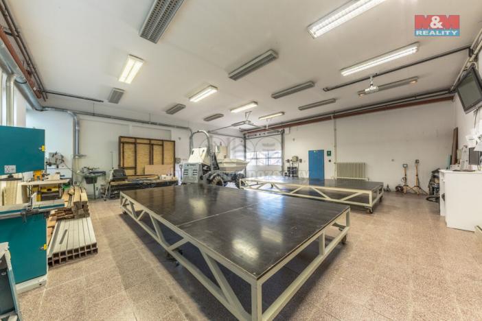 Pronájem výrobních prostor, Kolomuty, 519 m2