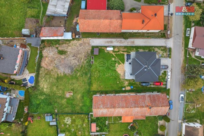 Prodej pozemku pro bydlení, Sezemice - Kladina, 1108 m2