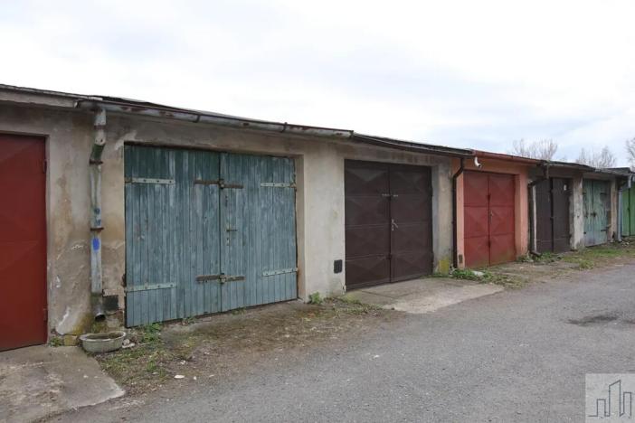Prodej garáže, Litvínov, U Zámeckého parku, 22 m2