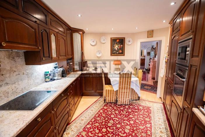 Prodej rodinného domu, Dobřejovice, Žitná, 365 m2