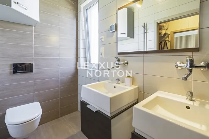 Prodej rodinného domu, Řitka, Ke Stráni, 151 m2