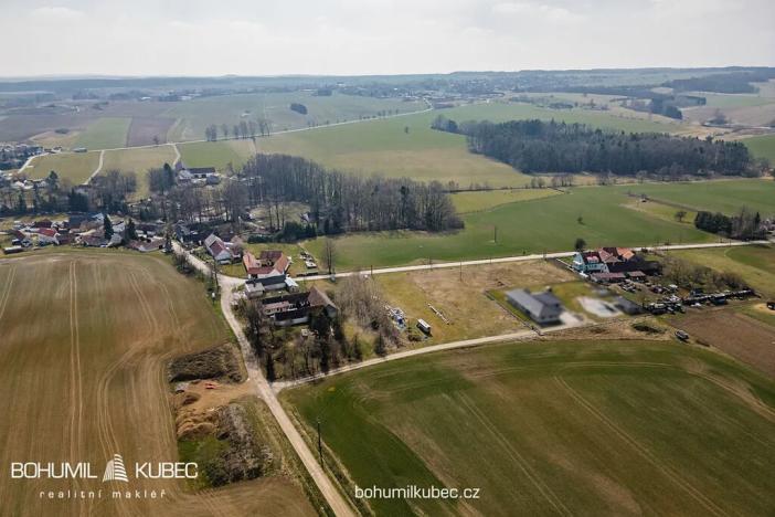 Prodej pozemku pro bydlení, Lišov, 1183 m2