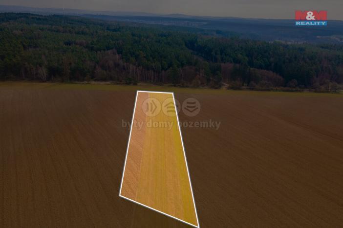 Prodej pole, Tlučná, 9418 m2