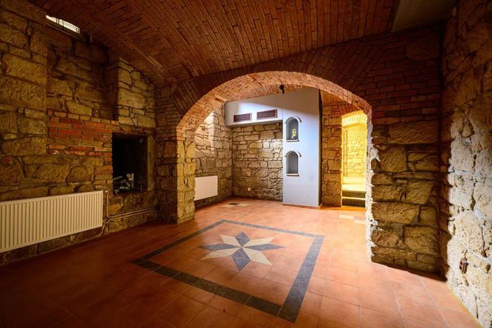 Pronájem obchodního prostoru, Plzeň, Skvrňanská, 160 m2