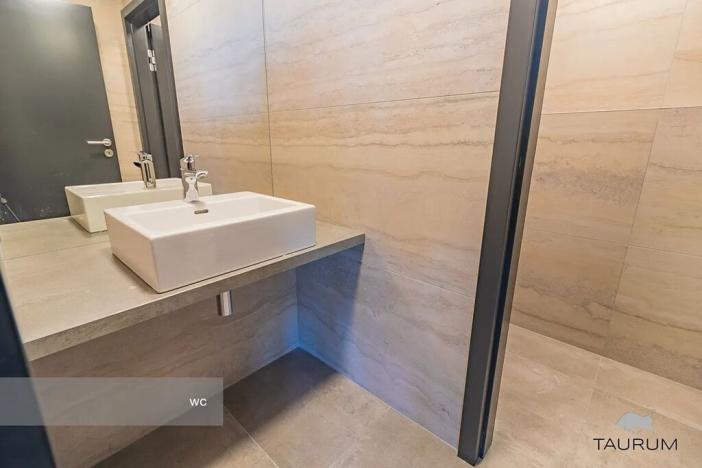 Prodej kanceláře, Praha - Košíře, Lerausova, 92 m2