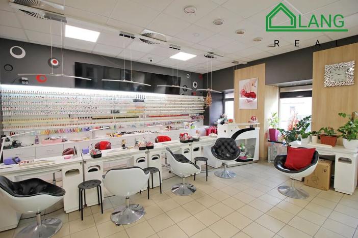 Prodej obchodního prostoru, Brno, Lidická, 421 m2