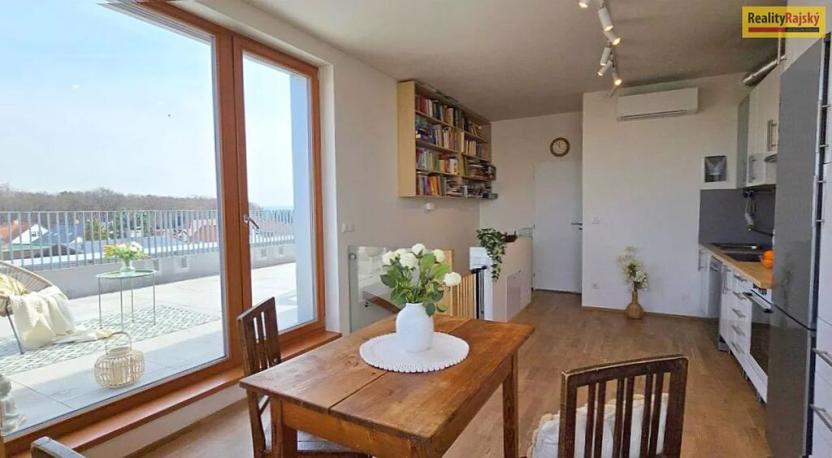 Prodej bytu 3+kk, Praha, Formanská, 61 m2