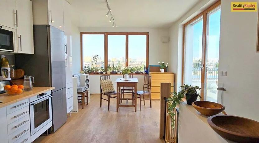 Prodej bytu 3+kk, Praha, Formanská, 61 m2